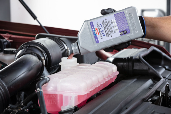 8840 Anwendung 1l Kühlerfrostschutz KFS 12+ 1